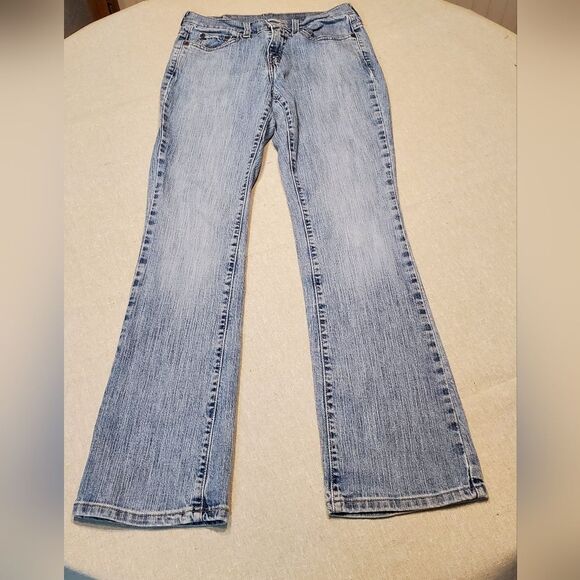 Levi's Faded Denim Jeans Flare Leg Size 2M - Picture 1 of 12